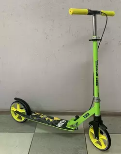 Самокат двоколісний ""Best Scooter"" FL-20085 (4) сталева рама, ручне гальмо, колеса PU 200 мм, 1 амортизатор передній, підсклянник, в коробці Самокат двоколісний ""Best Scooter"" FL-20085 (4) сталева рама, ручне гальмо, колеса PU 200 мм, 1 амортизатор передній, підсклянник, в коробці