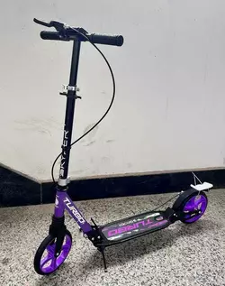 Самокат Skyper ""Turbo"" TR-91140 (4) сталева рама, ручне дискове гальмо, діаметр PU коліс - 200мм, 2 амортизатори, в коробці Самокат Skyper ""Turbo"" TR-91140 (4) сталева рама, ручне дискове гальмо, діаметр PU коліс - 200мм, 2 амортизатори, в коробці
